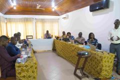 Les-participants-a-latelier-de-validation-du-3-mars-2026-au-cours-des-travaux.JPGaa_-1-scaled